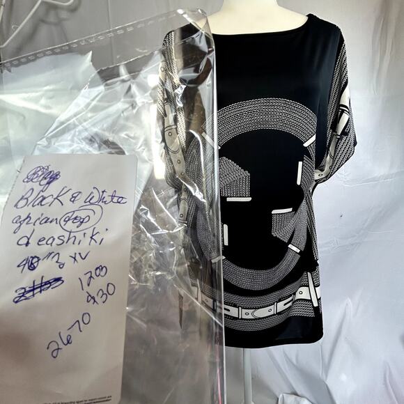 Women's Black & white dashiki African print top blouse flowy soft - Picture 5 of 5